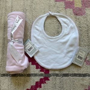 Kissy Kissy Basic Blanket (Pink/White OS) and Bib (White/Pink OS)
